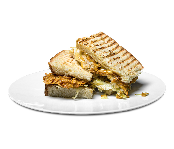 Baccalà sando - Shokupan con nuggets di baccalà in crosta di cornflakes, cavolo cinese, mayo giapponese e salsa teriyaki